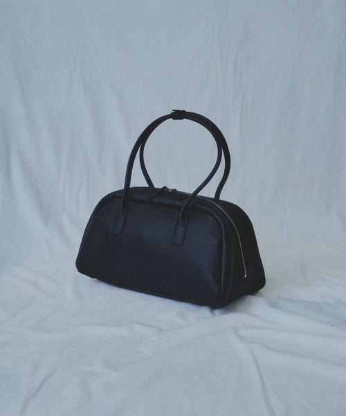 Minimal Curved Leather 2-Way Handheld Shoulder Bowling Bag