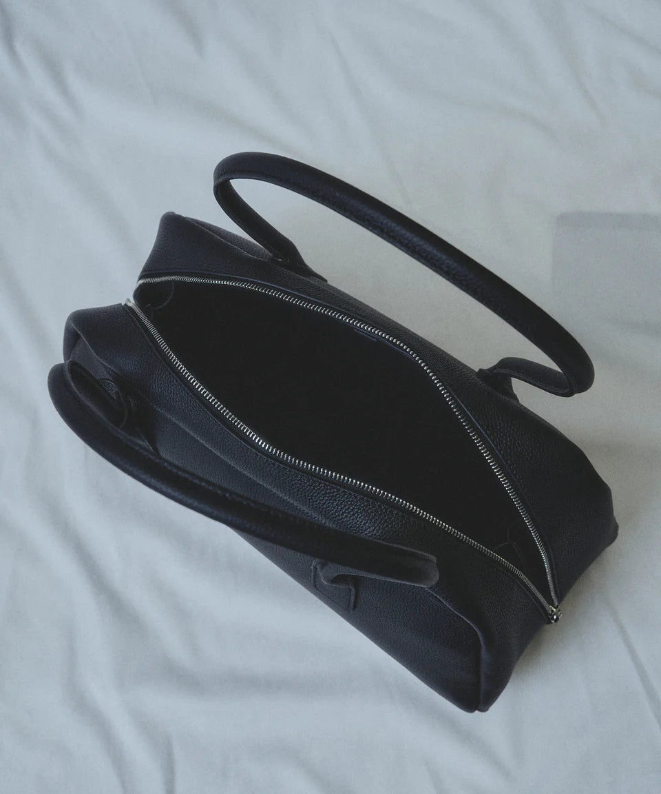 Minimal Curved Leather 2-Way Handheld Shoulder Bowling Bag